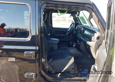 2023 Jeep Gladiator Willys 4X4 z USA, uszkodzony, nr VIN 1C6HJTAG4PL538620